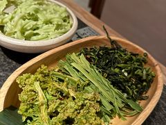 -三出山火锅(南京万象天地店)