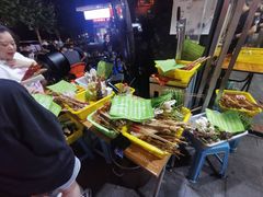 -回头烧烤(悦荟购物中心店)