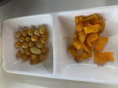 -久食久美食广场(学院国际大厦店)