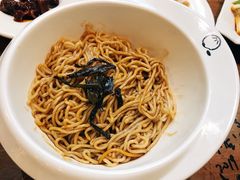 -鼎盛轩上海灌汤包·生煎(万达广场店)