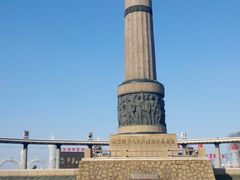 -人民防洪胜利纪念塔