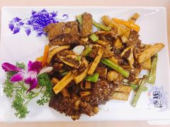 -清真老马家海鲜大排档(台东店)