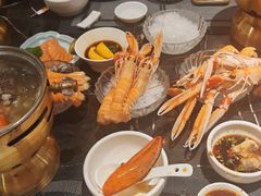 -半岛翡丽海鲜自助餐厅(观风亭店)