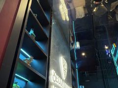 -屋有岛沉浸游戏旗舰店(中山公园店)
