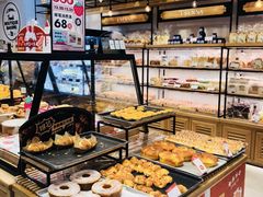 面包甜点陈列柜-罗森尼娜(德思勤店)
