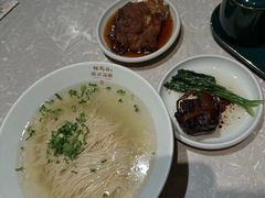-松鹤面馆·古法焖肉面(观前店)