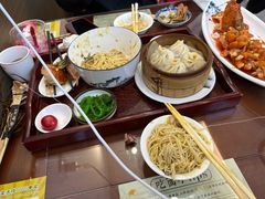 -百年老字号·观振兴蟹黄面·三虾面·苏式面(观前街富仁坊巷店)