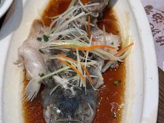 -黄泥岗·地道湖北菜(奥特莱斯店)