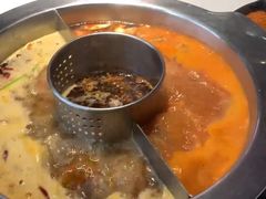 -佬土鹅肠火锅(解放路店)
