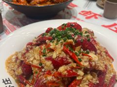 -肥肥虾庄·金牌油焖大虾(汉口城市广场店)