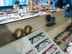 -Trend1881视光·蔡司视觉(领展广场店)
