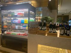-雍和会海鲜姿造自助(湖东路店)