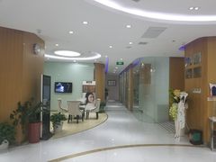 -雅悦齿科(顾村公园店)