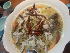 -鱼亨小鲜酸菜鱼(大信店)