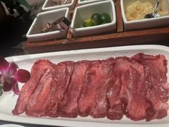 -左庭右院鲜牛肉火锅黑金店(陆家嘴中心店)