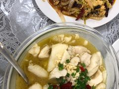 -YI PIN JU 一品居中餐厅 中国超市