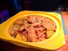 -多嘴超级肉蟹煲(杉杉国潮主题店)