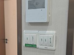 -登特口腔医院(鼓楼东街口店)