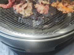 -啊美丽炭火烤肉(滑翔一店)