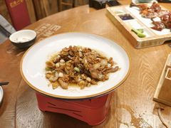 -老滇山寨•云南特色菜•地方菜•民族风情歌舞表演(金碧店)