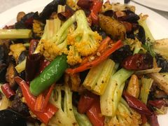 干过素什锦-吉祥格桑花开素食餐厅