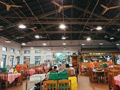 -侠成水上农庄(工业大道店)