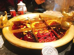 鸿运九宫格火锅-大味老火锅City店