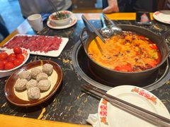 -憨孃孃·重庆老火锅(红山黑金店)