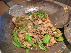 -费大厨辣椒炒肉(万家丽一店)