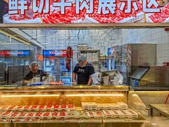 -来龍儿鲜切牛肉自助老火锅