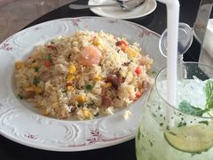 -白天鹅宾馆·月兔吧