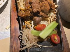 -穹六人间 people 6(岳阳路店)