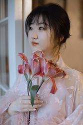 -艾米丽婚纱礼服