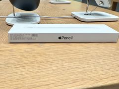 -Apple零售店(华贸购物中心店)