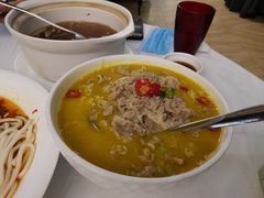 酸汤肥牛-丰收日·小海鲜·沪上家宴(顾村正大店)