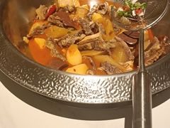 -左庭右院鲜牛肉火锅(金山万达店)