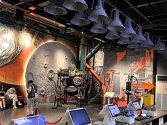 -极限PLAY运动娱乐新世界·团建派对潮玩休闲馆·室内蹦极高空游乐园