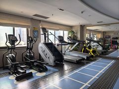 -迈劲健身专业私教(朝青汇店)