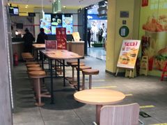 用餐区-麦当劳(学院大街店)