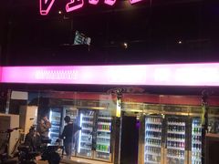 -vimi便利店酒吧