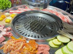 -哈哈碳都·牛肋条无限自助烤肉(宝龙店)