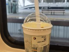 -茶理宜世(广州南站（站内）3楼B17检票口店)