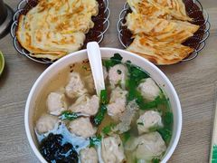 -石门侯·石门馄饨侯(革新北街店)