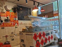 -柳州肥姨妈大骨螺蛳粉(东靖路店)