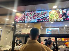 -老黄记手撕烤兔(玉林街店)
