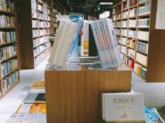 -漓江书院(三祺广场店)