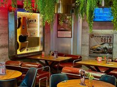 -1886德国汽车餐厅(外滩中央店)