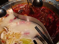 -大龙燚火锅(五一广场店)