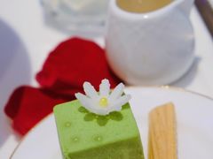 -燕庭·纯燕窝·甜品下午茶(南京西路店)