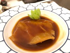 鲍汁花胶-伯衡55·吉品轩(乌鲁木齐南路店)